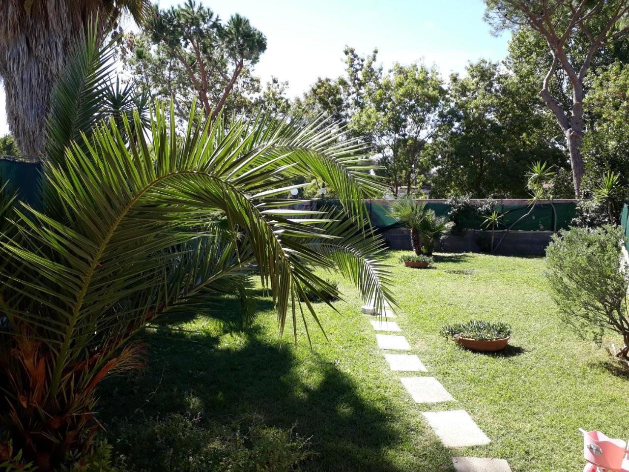 A57 Bed and Breakfast Casal Palocco Buitenkant foto
